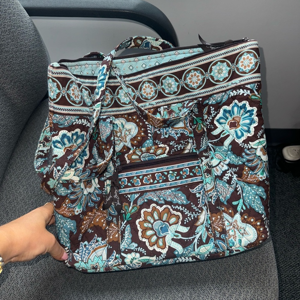 Vera Bradley Zipper Tote in Java Blue